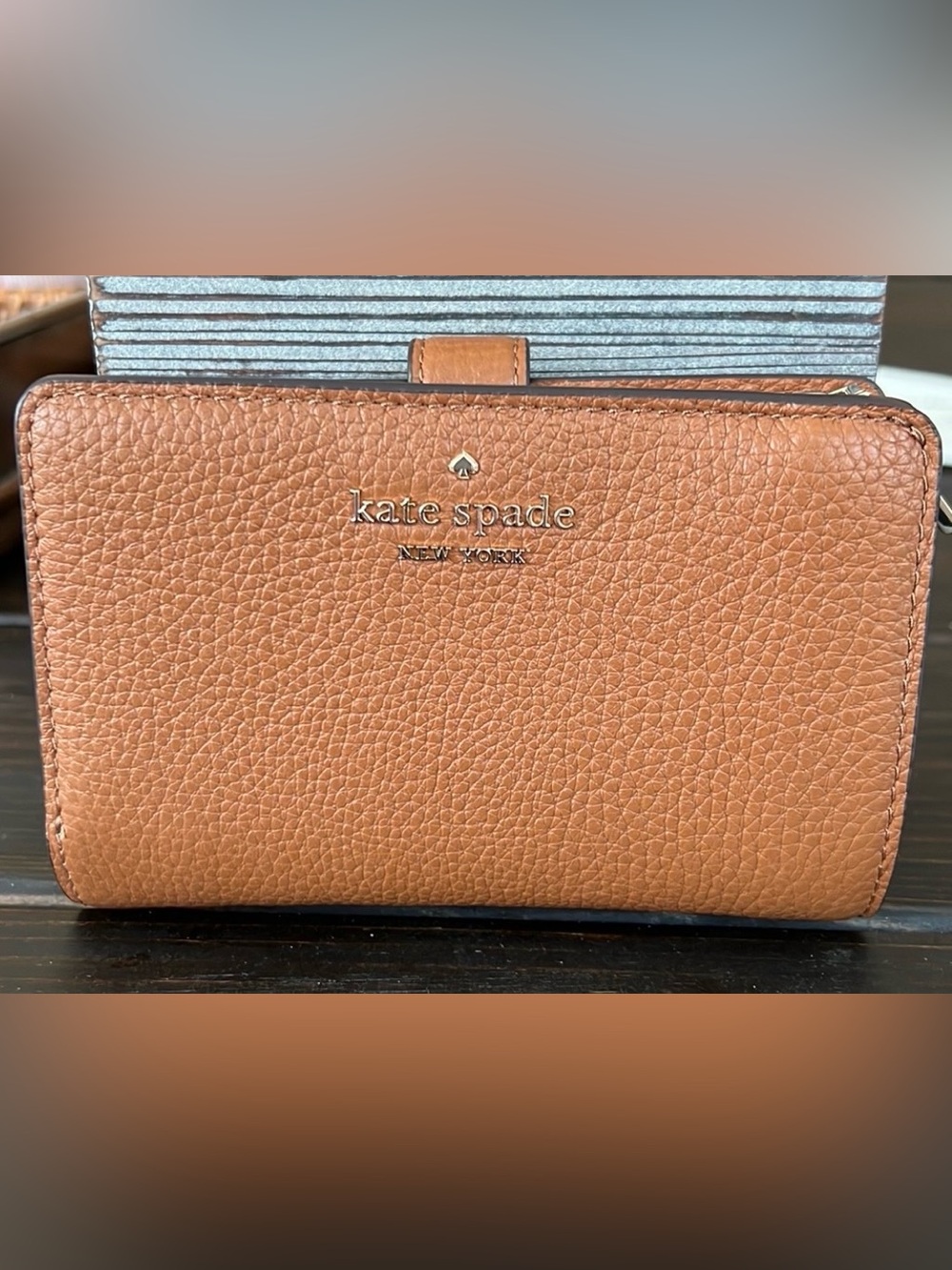 kate spade Leila Medium Compbifold Wallet